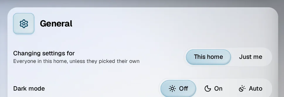 Settings, General: the Dark mode switch with Off, On and Auto